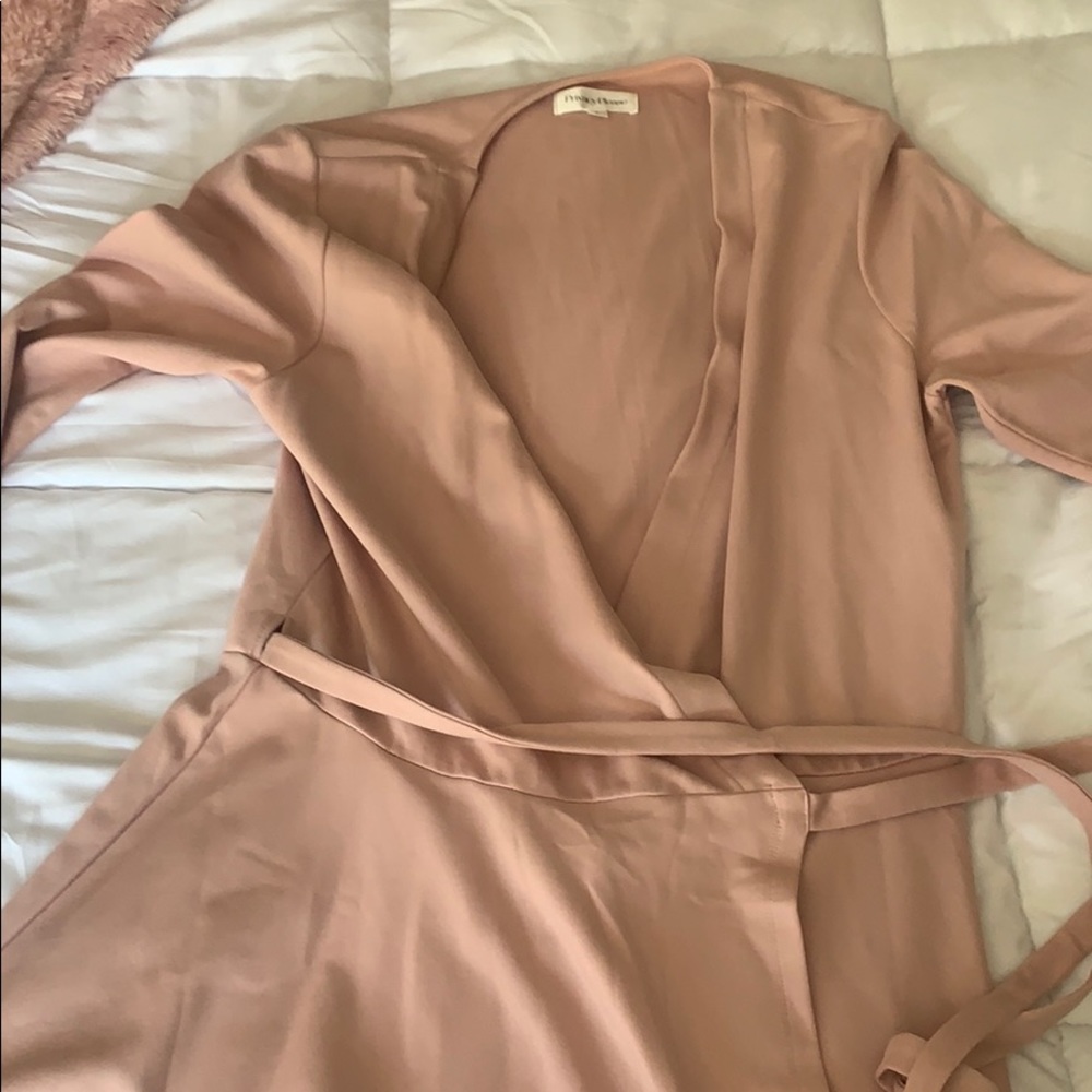 Privacy please light pink Calla dress - Picture 2 of 2